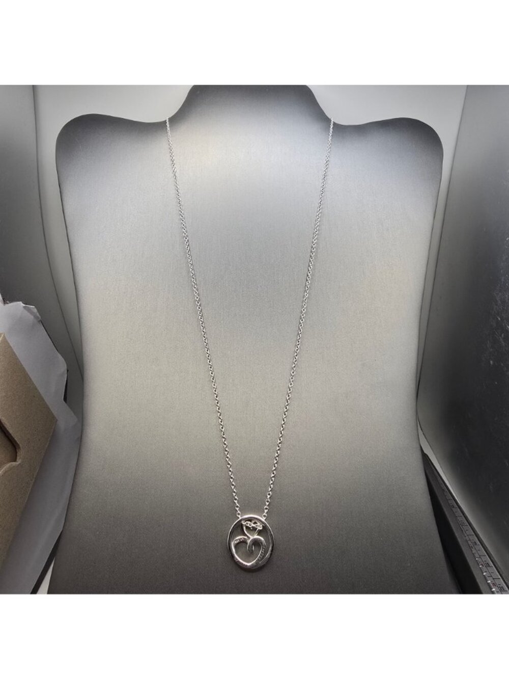 Sterling Silver Mother Daughter Heart Pendant Necklace Open Work Signed LA 925 - Picture 2 of 11